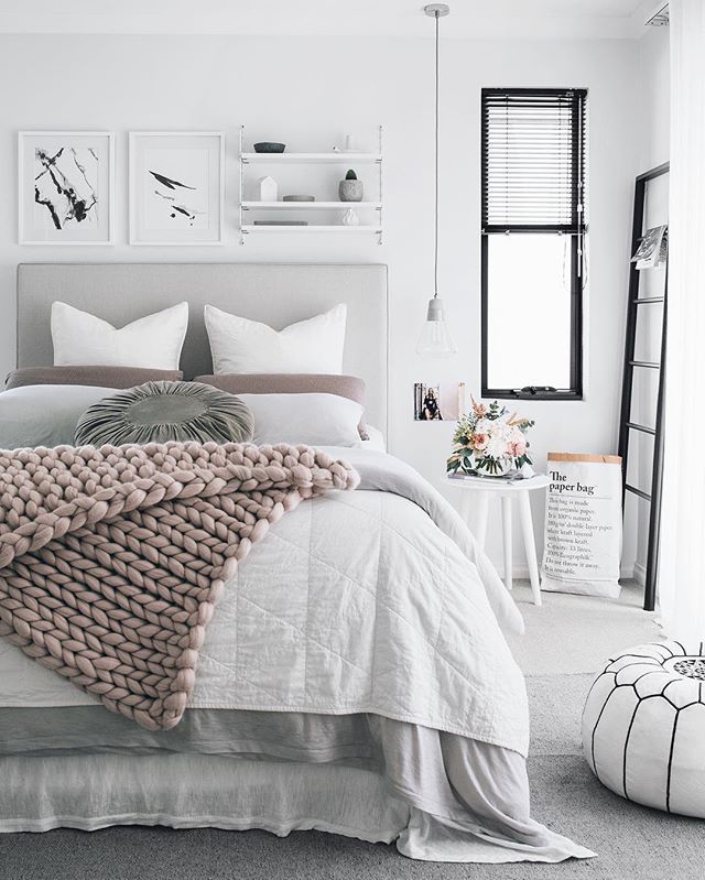 5 Ways to Turn Your Bedroom into a Sleeping Sanctuary